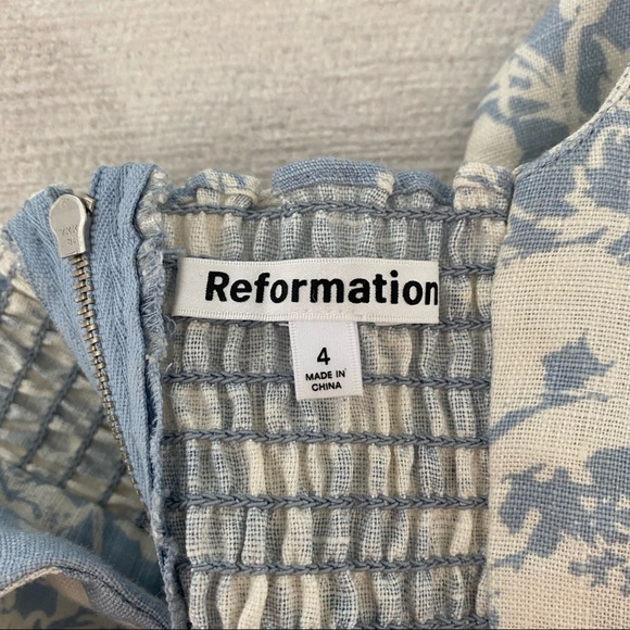 Reformation 2 piece set - Picture 4 of 9